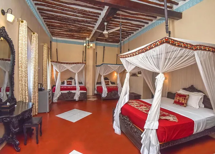 Tembo House Hotel