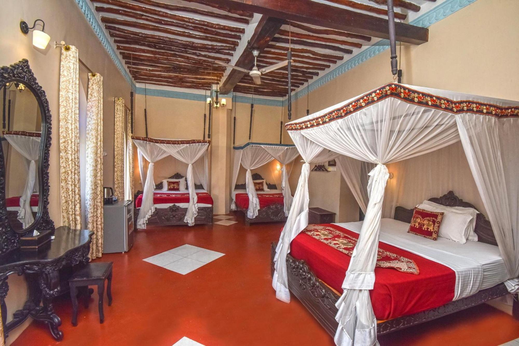 Tembo House